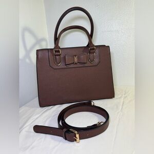 Brown Medium Handbag with a removable long strap zipper closure with gold color